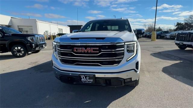 new 2025 GMC Sierra 1500 car, priced at $59,873