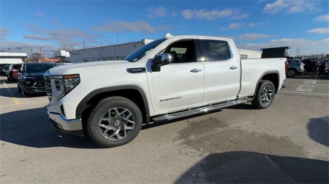 new 2025 GMC Sierra 1500 car, priced at $59,873