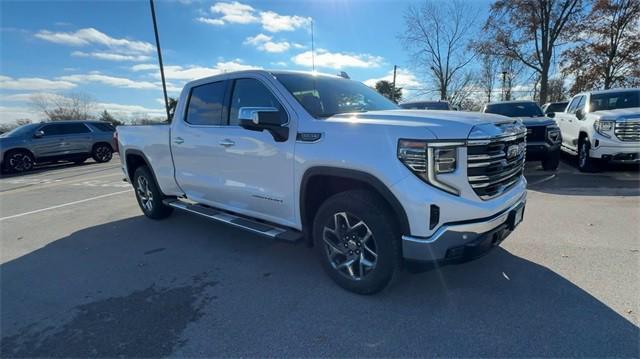 new 2025 GMC Sierra 1500 car, priced at $59,873