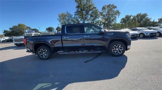 new 2025 GMC Sierra 1500 car, priced at $56,292