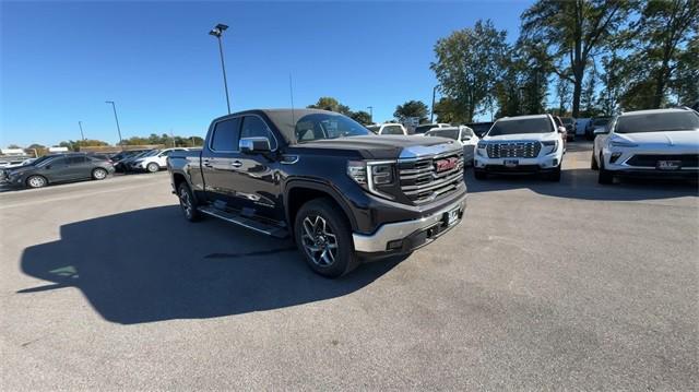 new 2025 GMC Sierra 1500 car, priced at $56,292