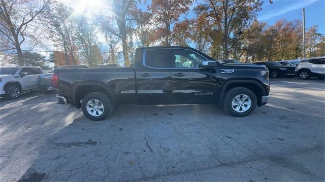 new 2025 GMC Sierra 1500 car, priced at $43,196