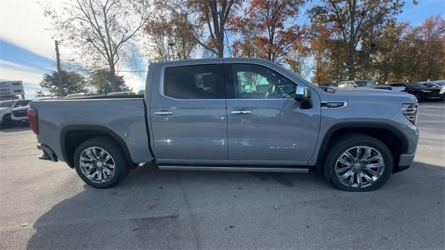 new 2025 GMC Sierra 1500 car, priced at $70,204