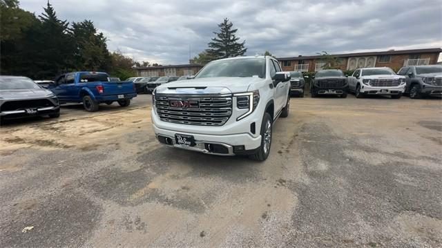 new 2025 GMC Sierra 1500 car, priced at $72,296