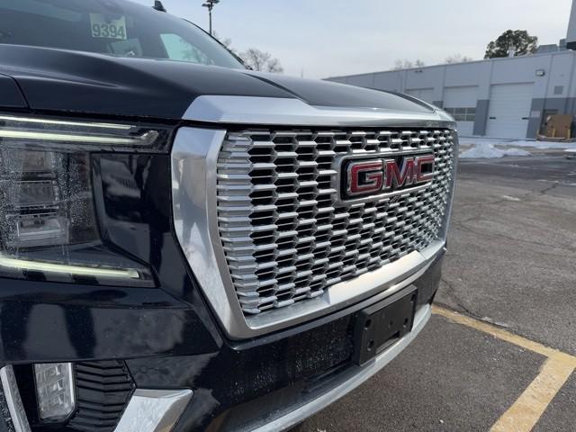 used 2022 GMC Yukon XL car, priced at $56,041