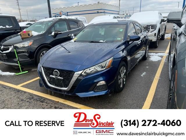 used 2020 Nissan Altima car, priced at $15,105