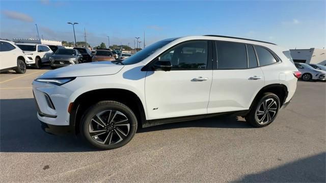 new 2025 Buick Enclave car, priced at $53,871