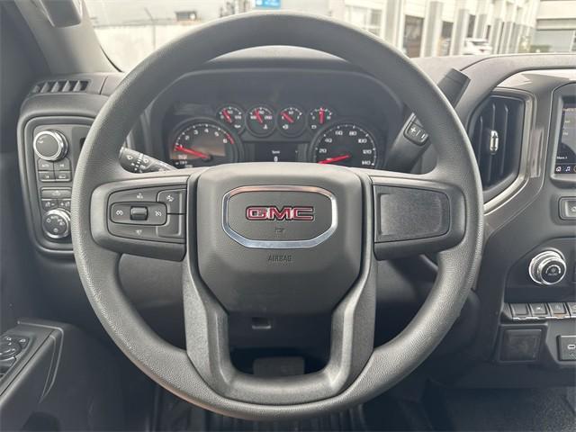 new 2025 GMC Sierra 1500 car, priced at $40,383