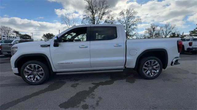 new 2025 GMC Sierra 1500 car, priced at $68,295