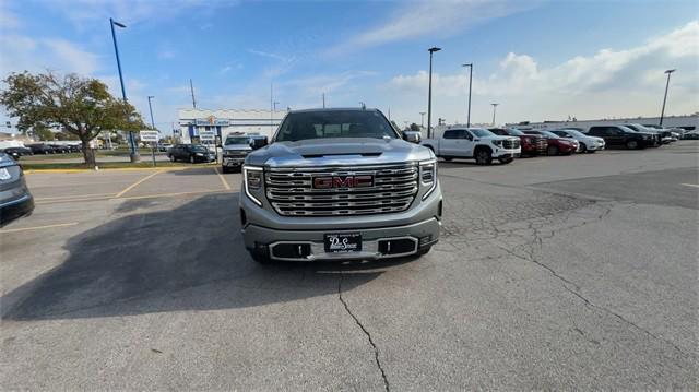 new 2025 GMC Sierra 1500 car, priced at $67,832