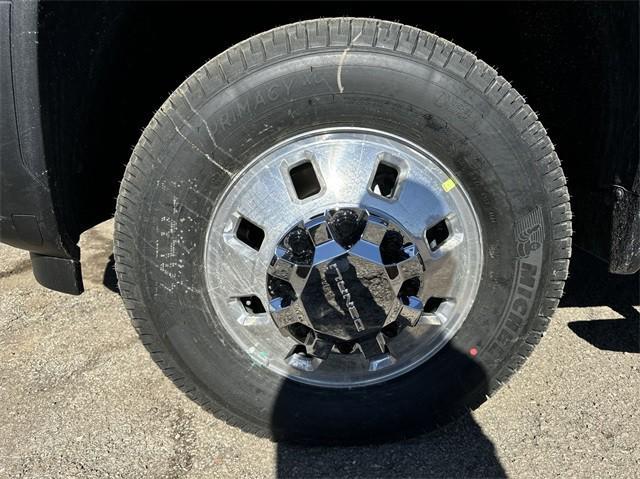 new 2025 GMC Sierra 3500 car, priced at $83,020