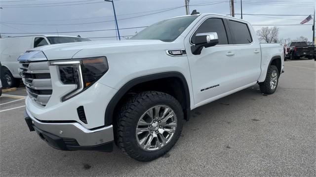 new 2025 GMC Sierra 1500 car, priced at $56,789