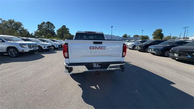 new 2025 GMC Sierra 1500 car, priced at $57,789