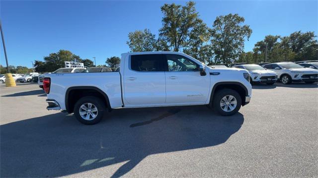 new 2025 GMC Sierra 1500 car, priced at $53,741