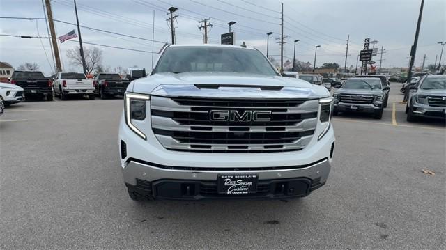 new 2025 GMC Sierra 1500 car, priced at $56,789