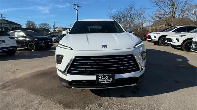 new 2025 Buick Enclave car, priced at $44,425