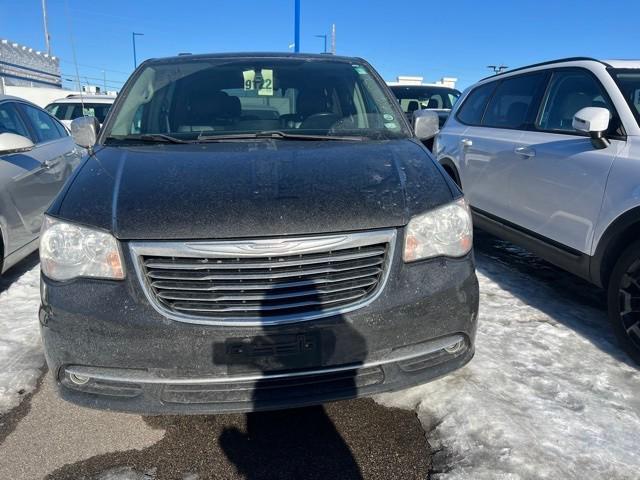 used 2016 Chrysler Town & Country car, priced at $10,757