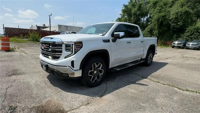 new 2025 GMC Sierra 1500 car, priced at $54,972