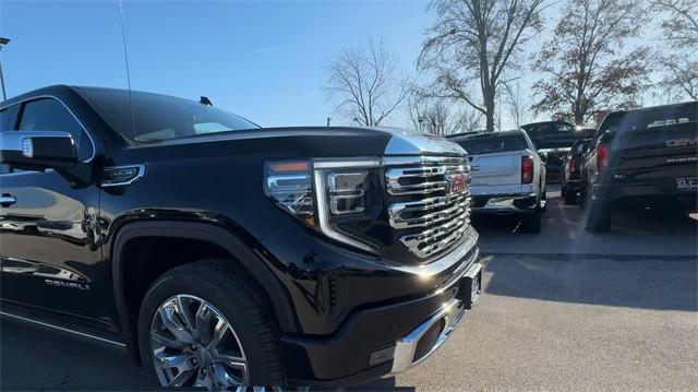 new 2025 GMC Sierra 1500 car, priced at $67,737