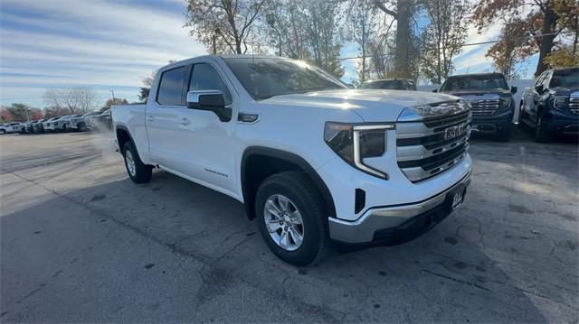 new 2025 GMC Sierra 1500 car, priced at $51,386