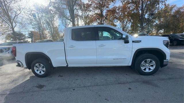 new 2025 GMC Sierra 1500 car, priced at $51,386