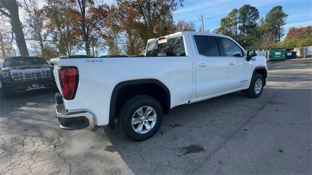 new 2025 GMC Sierra 1500 car, priced at $51,386