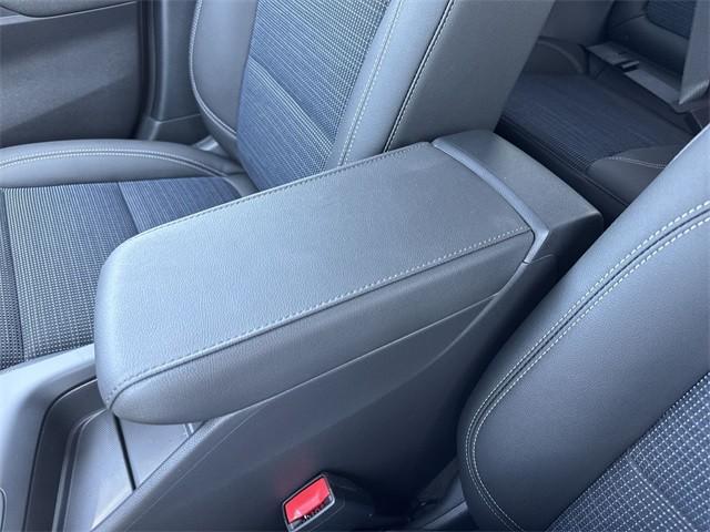 new 2025 Buick Envista car, priced at $24,809