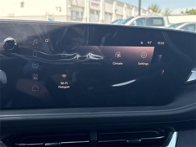 new 2025 Buick Envista car, priced at $24,809