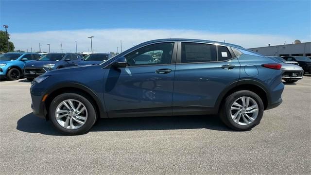 new 2025 Buick Envista car, priced at $24,809