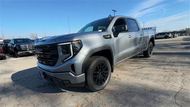 new 2025 GMC Sierra 1500 car, priced at $55,268