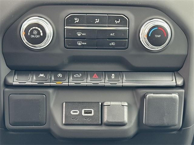 new 2025 GMC Sierra 1500 car, priced at $38,271