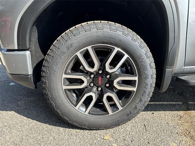 new 2026 GMC Sierra 1500 car, priced at $65,618