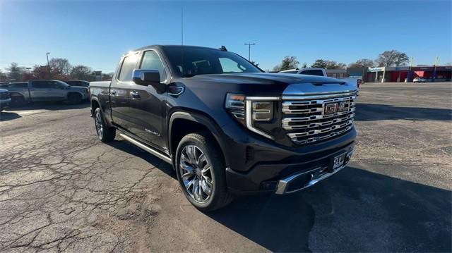 new 2025 GMC Sierra 1500 car, priced at $68,066