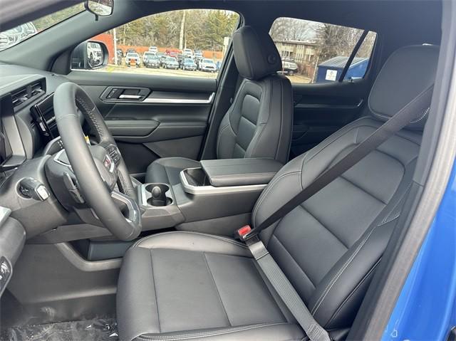 new 2025 GMC Terrain car, priced at $36,590