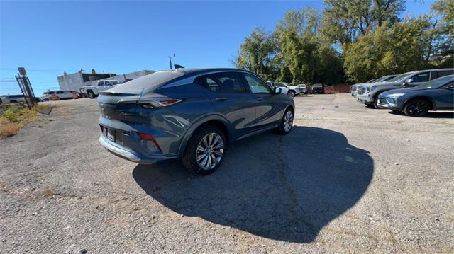 new 2024 Buick Envista car, priced at $27,973