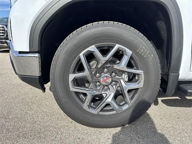 new 2026 GMC Sierra 1500 car, priced at $54,976