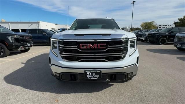 new 2026 GMC Sierra 1500 car, priced at $54,976