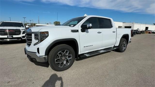 new 2026 GMC Sierra 1500 car, priced at $54,976