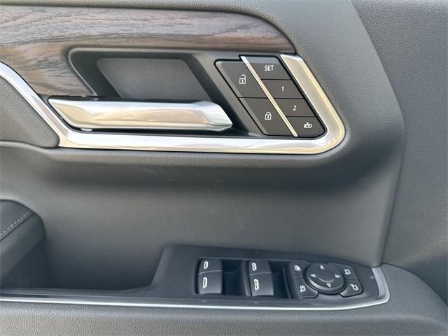 new 2026 GMC Sierra 1500 car, priced at $54,976