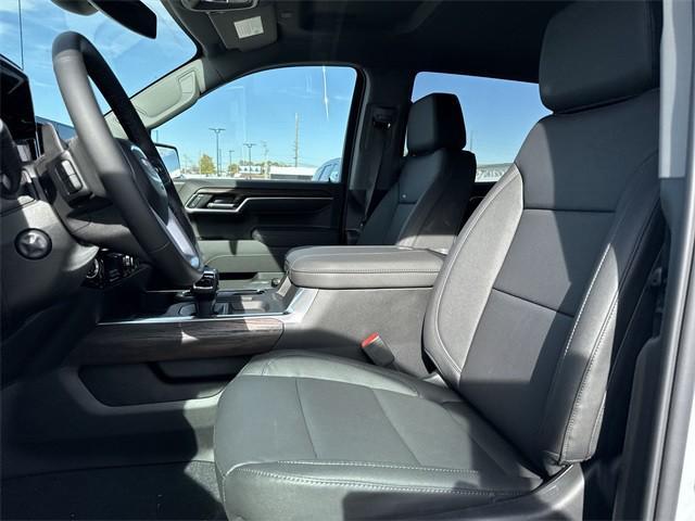 new 2026 GMC Sierra 1500 car, priced at $54,976