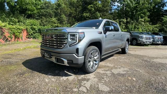 new 2025 GMC Sierra 1500 car, priced at $65,671