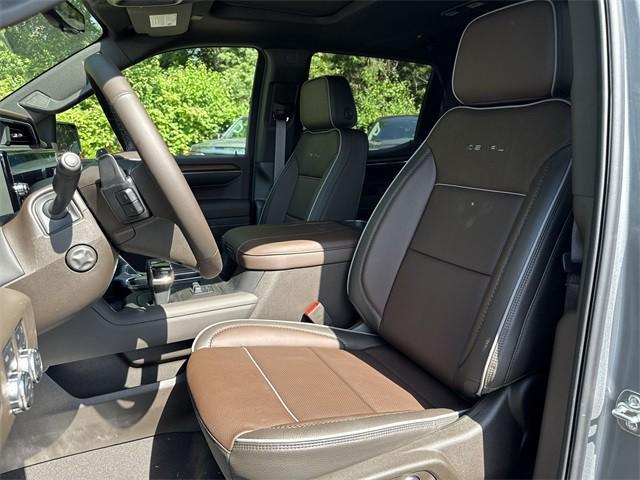 new 2025 GMC Sierra 1500 car, priced at $65,671