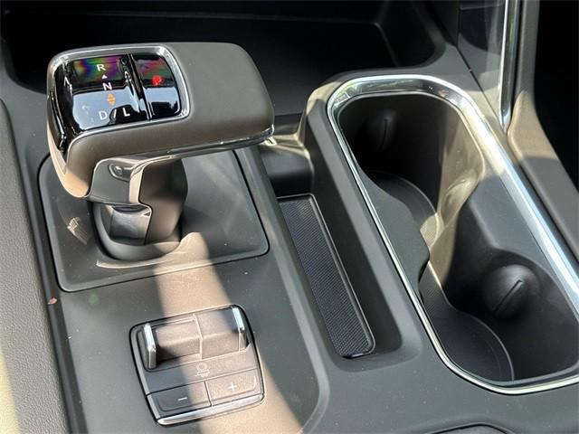 new 2025 GMC Sierra 1500 car, priced at $65,671