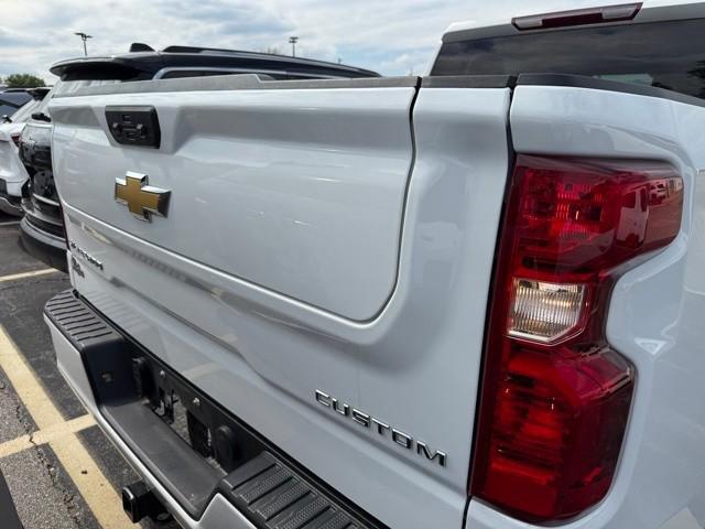 used 2022 Chevrolet Silverado 1500 car, priced at $35,319