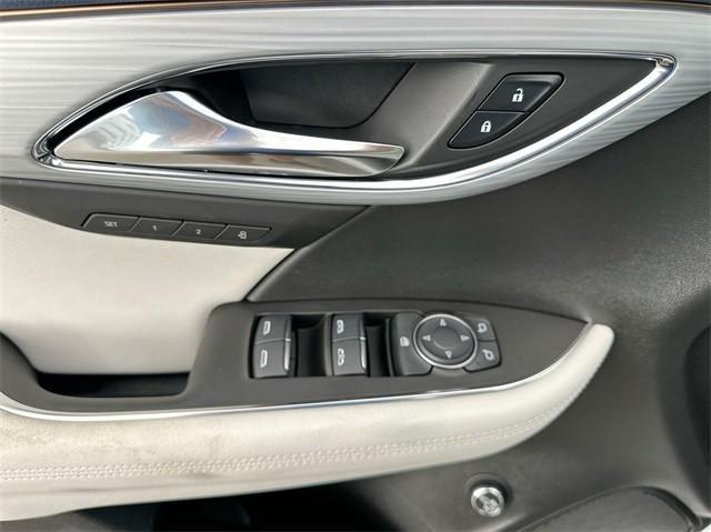 new 2024 Buick Envision car, priced at $39,176