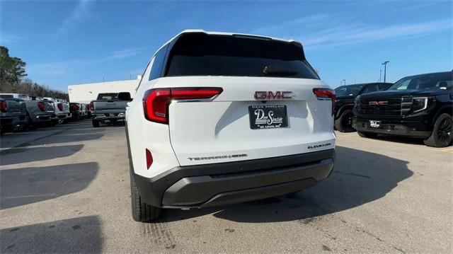 new 2025 GMC Terrain car, priced at $35,840