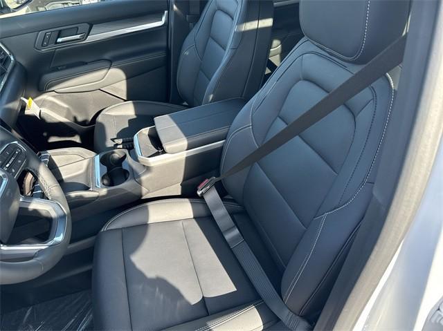 new 2025 GMC Terrain car, priced at $35,840