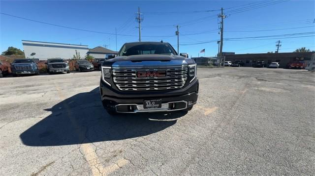 new 2025 GMC Sierra 1500 car, priced at $68,297