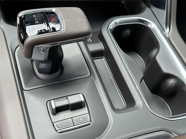 new 2025 GMC Sierra 1500 car, priced at $65,422