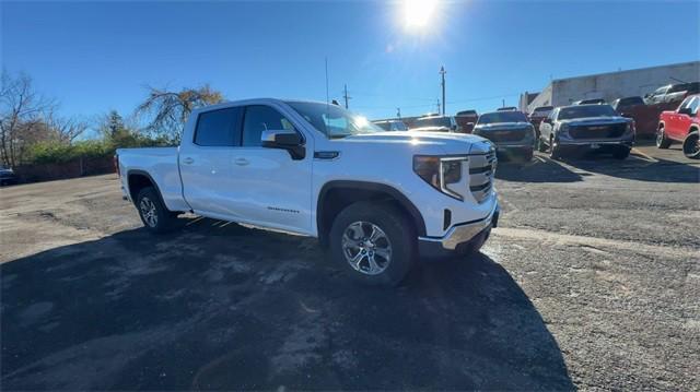 new 2025 GMC Sierra 1500 car, priced at $51,945